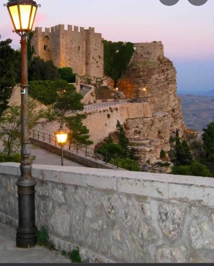 فيلا فالديريتْشّيفي Casa Vacanze Dorotea المظهر الخارجي الصورة